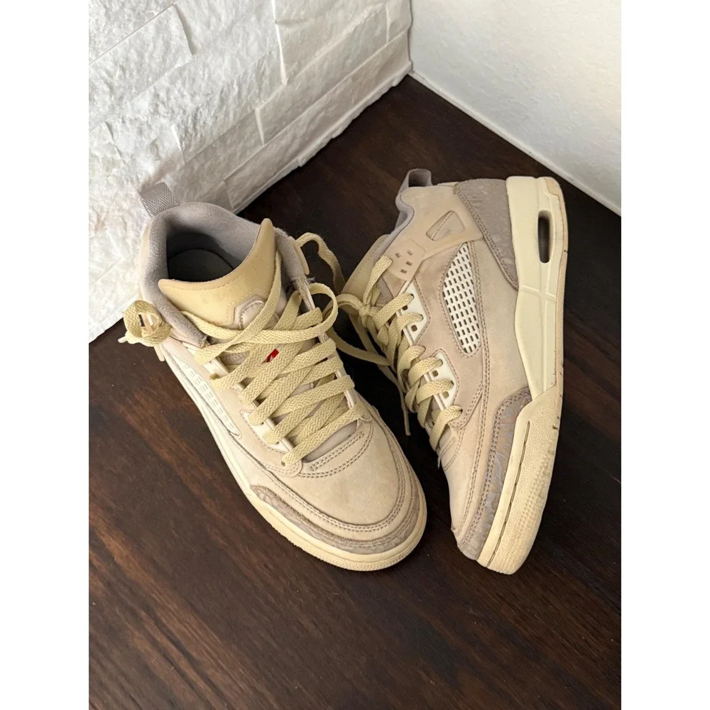 Jordan Spizike Low Coconut Milk Elephant Print! Size: Boys 6Y